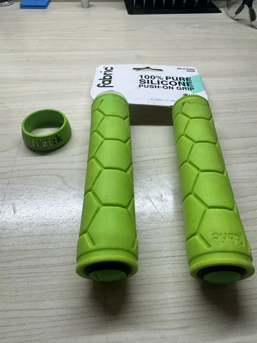 Bike grips / Fabric grips / Green-yellow grips / Picksy
