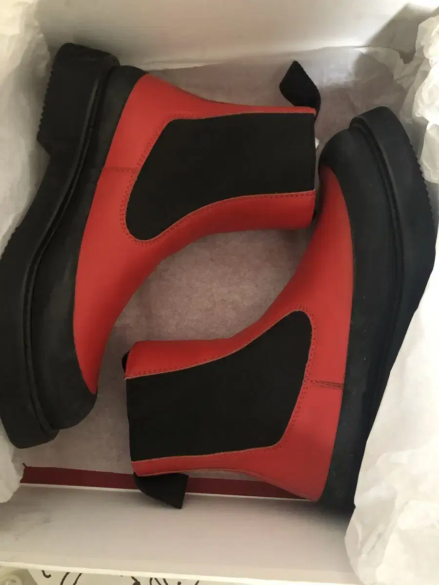 Old Seline Boots