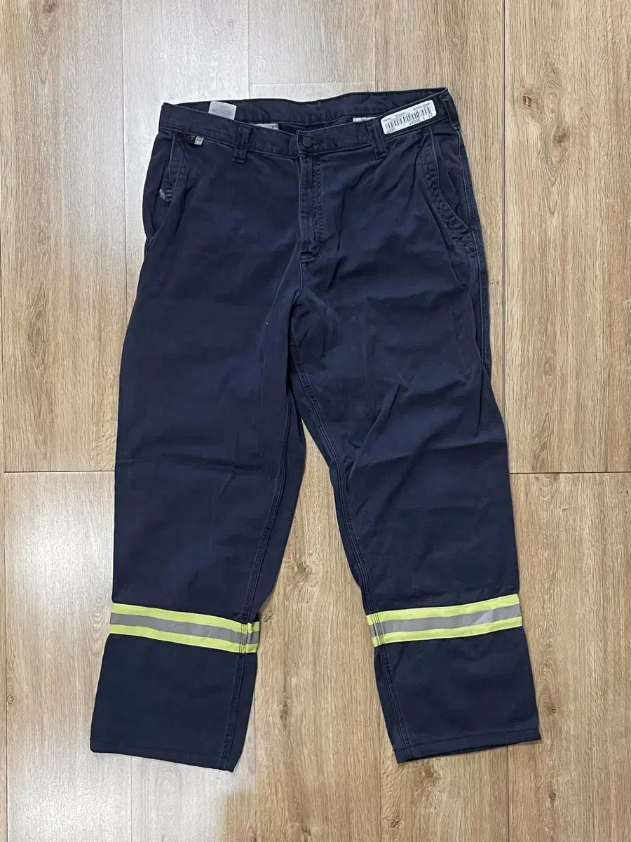 USA 빈티지 칼하트 FR Hi-vis 리플렉티브 워크팬츠 워크바지 36