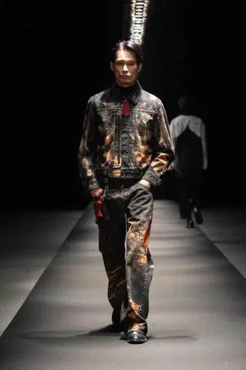 소시오츠키 24aw 블리치 데님