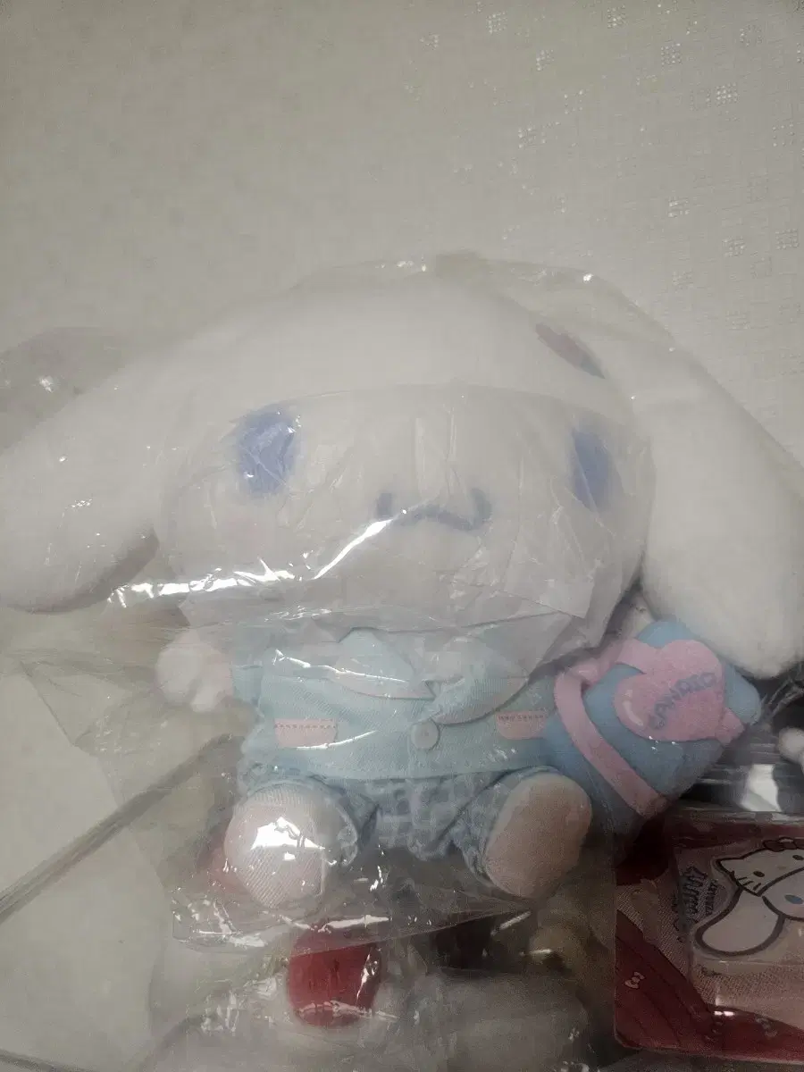 최저가 새상품))시나모롤 키라메라 누이 인형*일본정품 최저가*