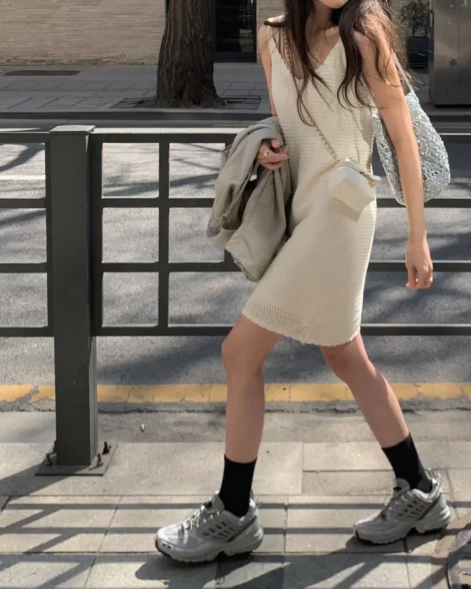 ounce 니드오브 크로셰 니트 원피스 아이보리