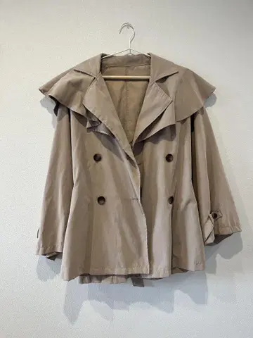프릴 칼라 트렌치코트 베이지 HANERUCOMPANY LIMITED