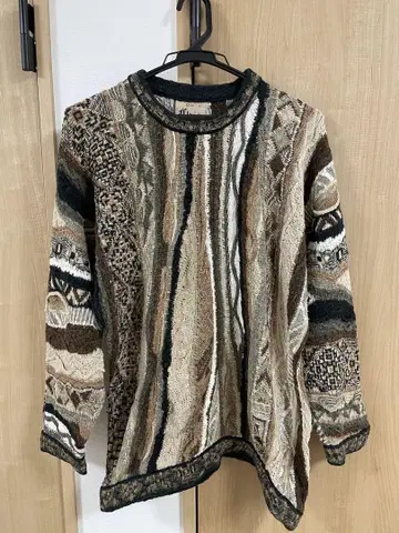COOGI 쿠지 디자인 니트 클래식 올 패턴 M사이즈