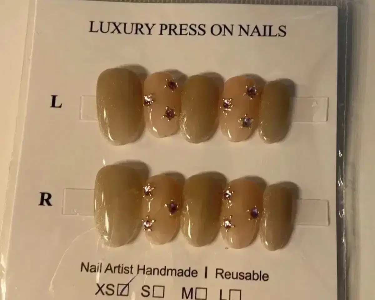 Pink magnetic gel nail tips, new product