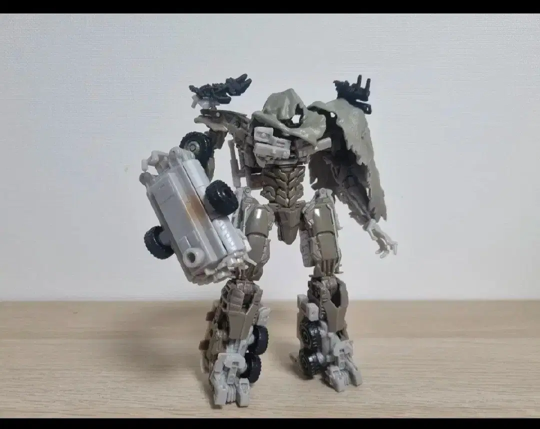 트랜스포머 메가트론 피규어 | 브랜드 중고거래 플랫폼, 번개장터