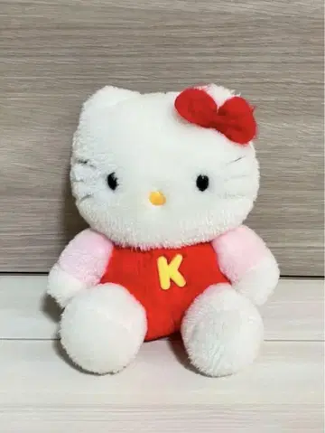 쇼와 헤이세이 레트로 산리오 헬로키티 봉제 인형
