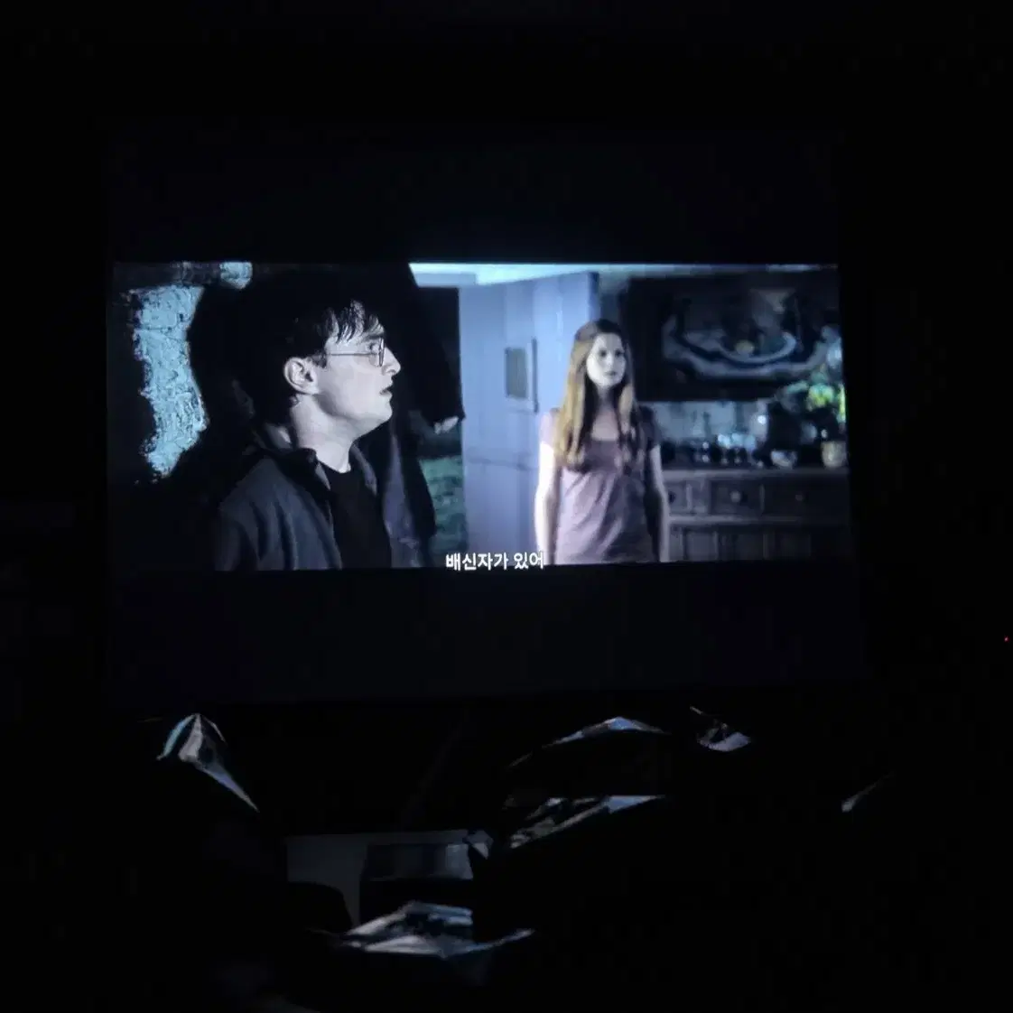 제우스 빔프로젝터 L1300 + 윤씨네 족자스크린 삼각대 세트