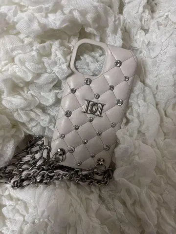 다리치 퀼팅 비쥬 아이폰 케이스 아이폰12 아이보리