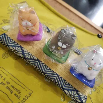 수염 만주 피규어 오자부 정좌 마루코 고마오 미타라시 고양이 가챠