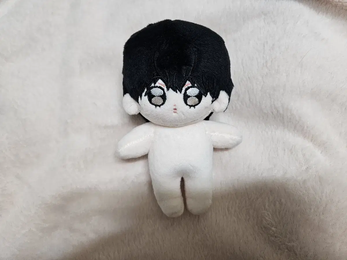 임시완 인형 양도