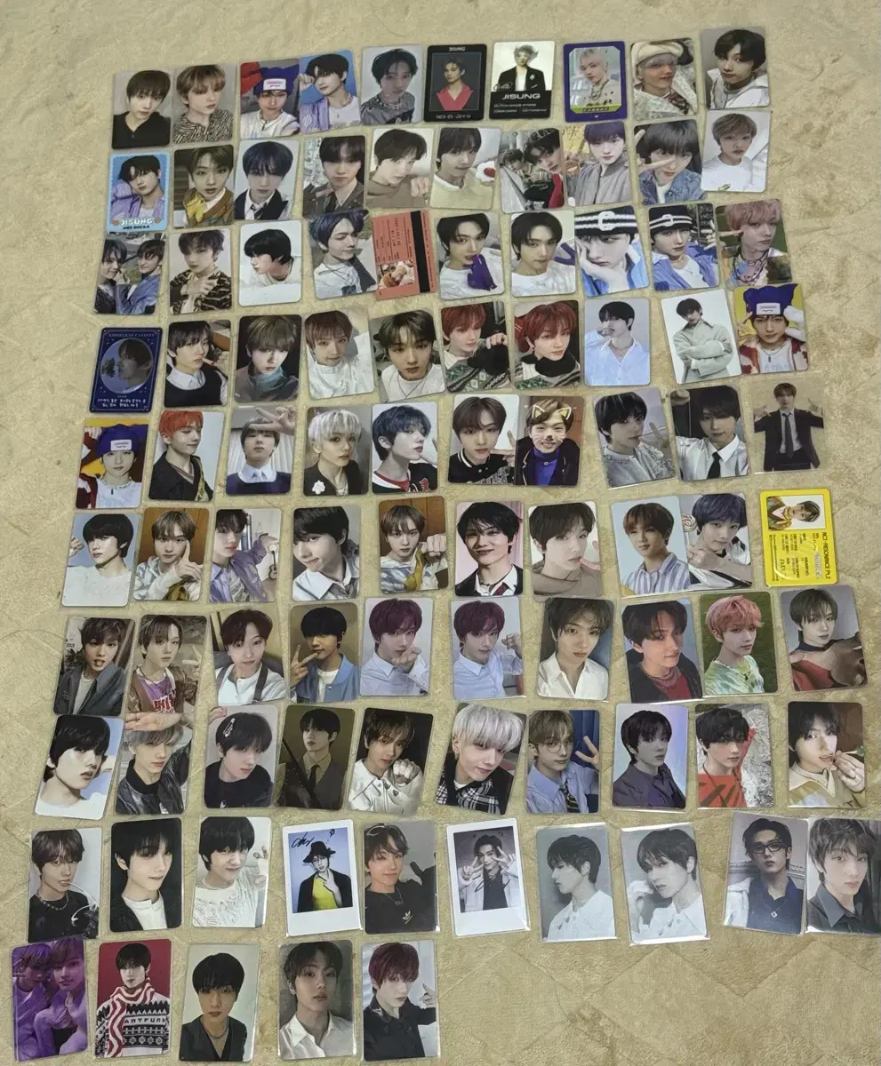 엔시티 지성 포카 95장 일괄 판매