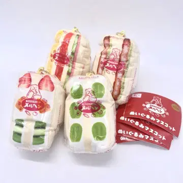 샌드위치 하우스 메르헨 가챠 키링 4종류