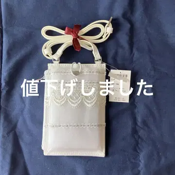 휴대폰 케이스와 지퍼 파우치