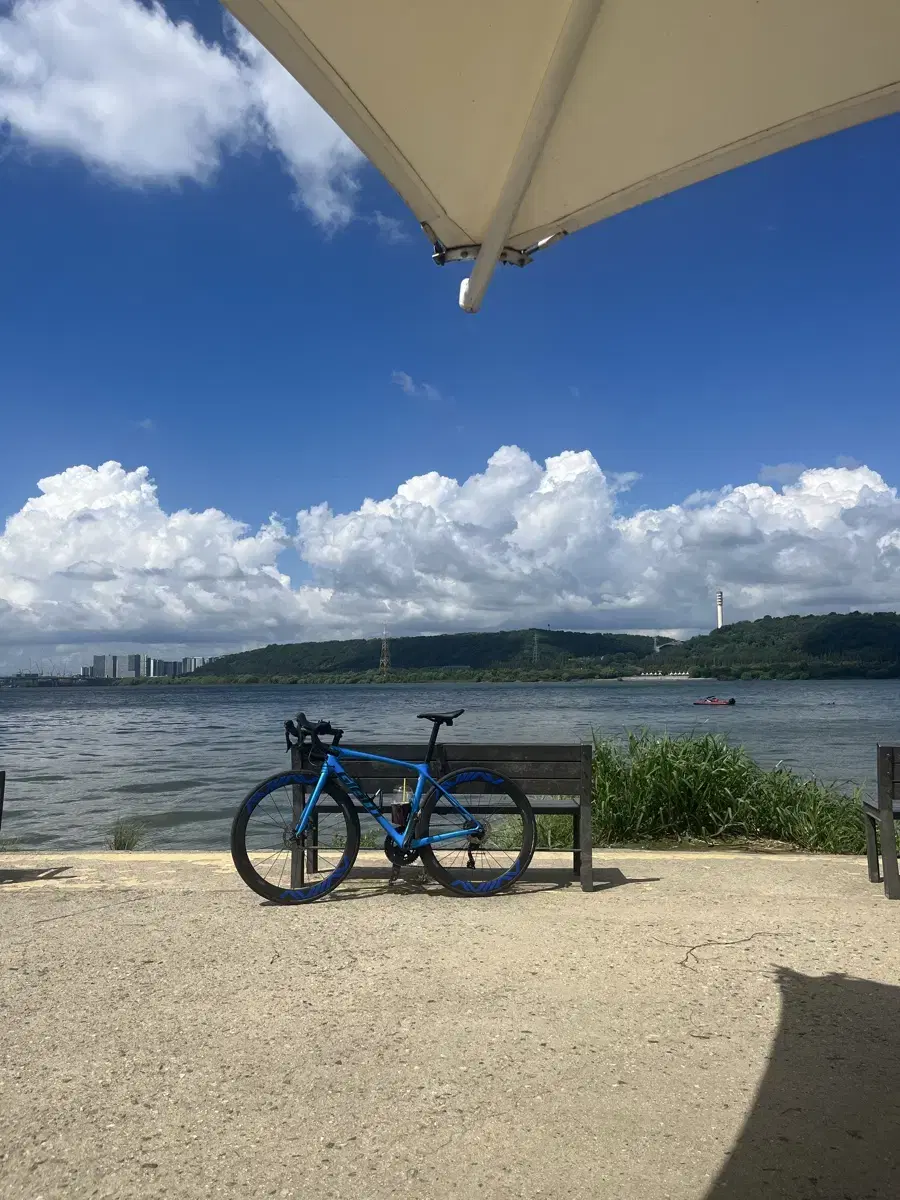 Giant 2020 TCR Advanced KOM1