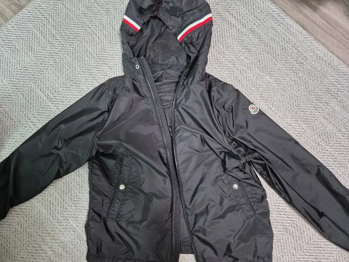 Moncler Windbreaker 3 Sizes