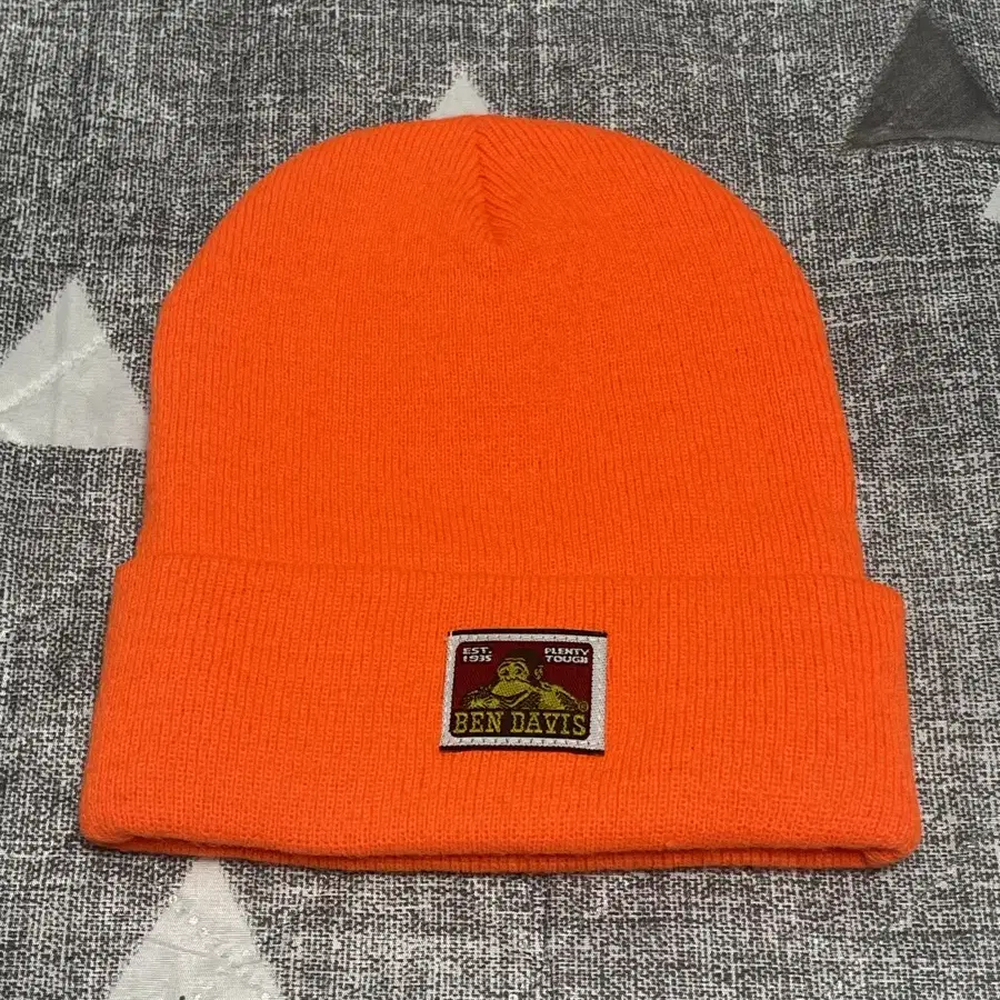 帽子 Donda Doves Beanie Donda Sports by Kanye Donda Doves Beanie Donda Sports by Kanye