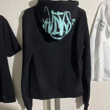 Syna World 셋업 상단만 민트