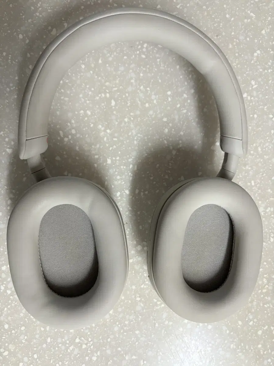 소니 헤드폰 WH-1000XM5 실버