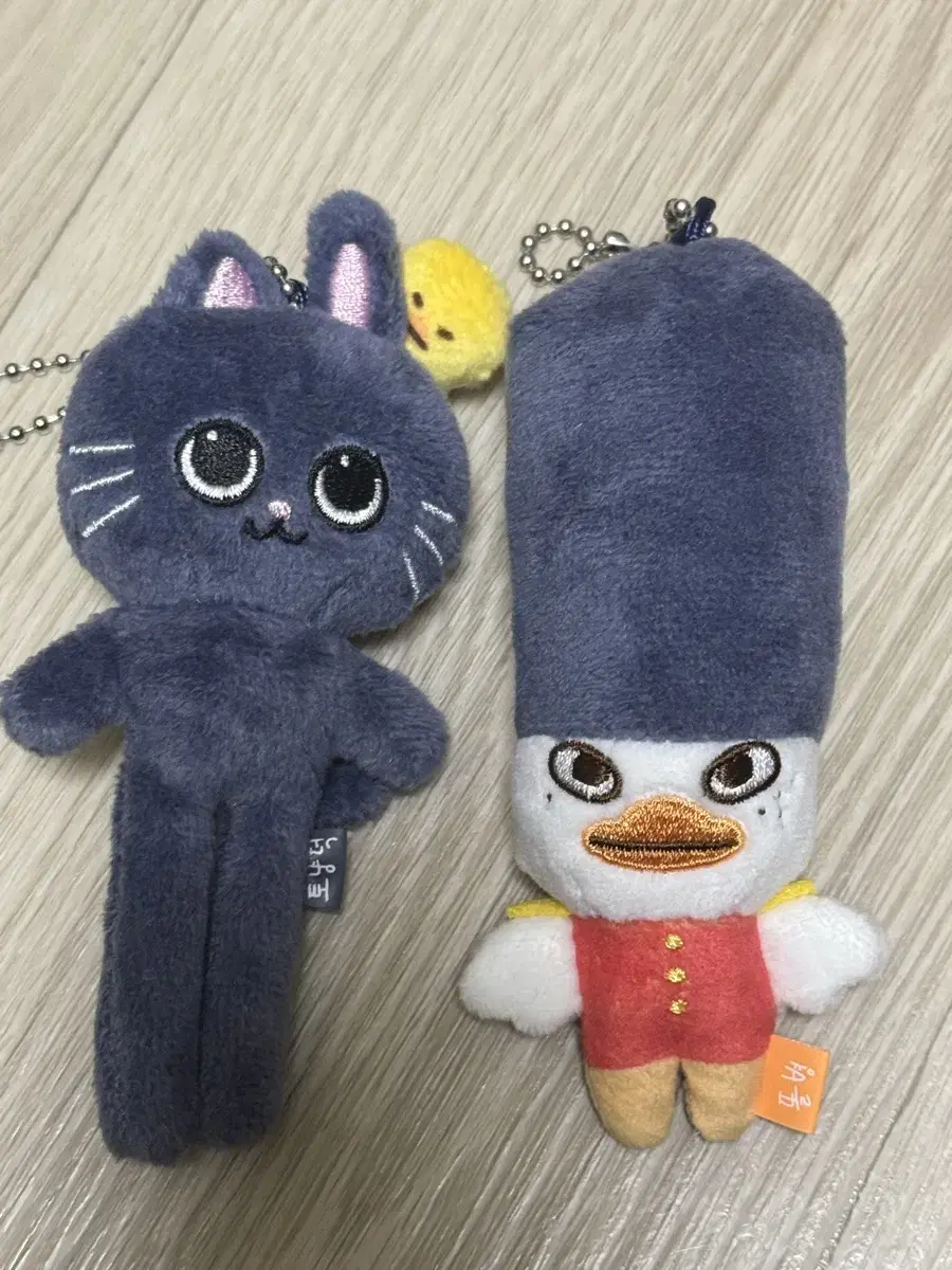 라이즈 리라즈 롱다리 인형 키링 토냥덕 똘병이 다른인형도이씀