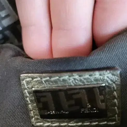 팬디 미니백