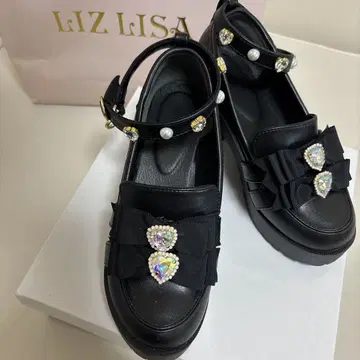 LIZLISA 통굽 로퍼