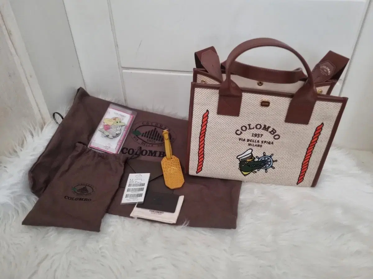(Colombo) Maduros Todd Bag M *Worn once, clean and beautiful*