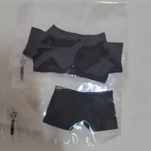 준멍씨 10cm 빈티지수트