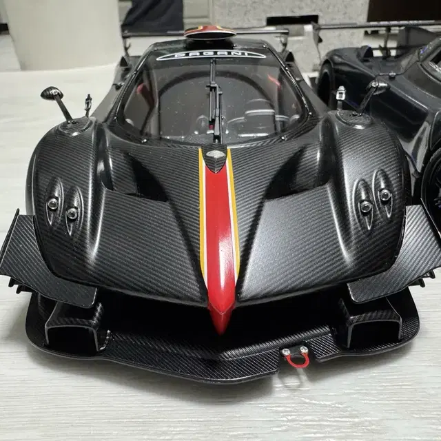 Autoart Pagani zonda revolucion (Black)