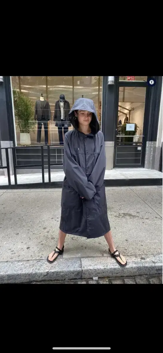 Nanami Gore-Tex Shell Hooded Coat Black