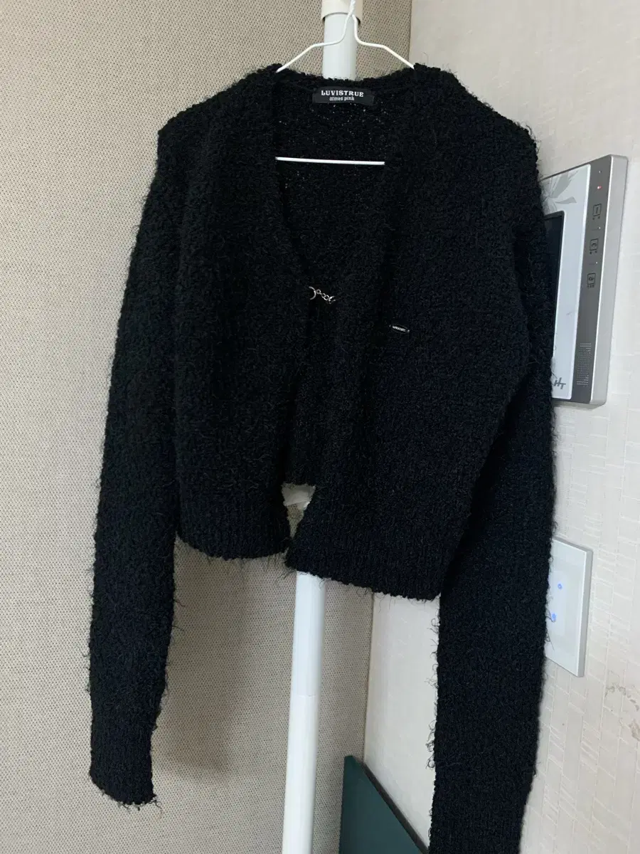 Love is True MZ POPCORN CARDIGAN (BLACK)