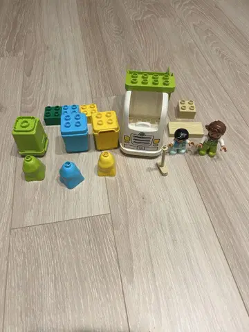레고(LEGO) 듀플로 듀플로 마을 쓰레기 수거차와 리사이클