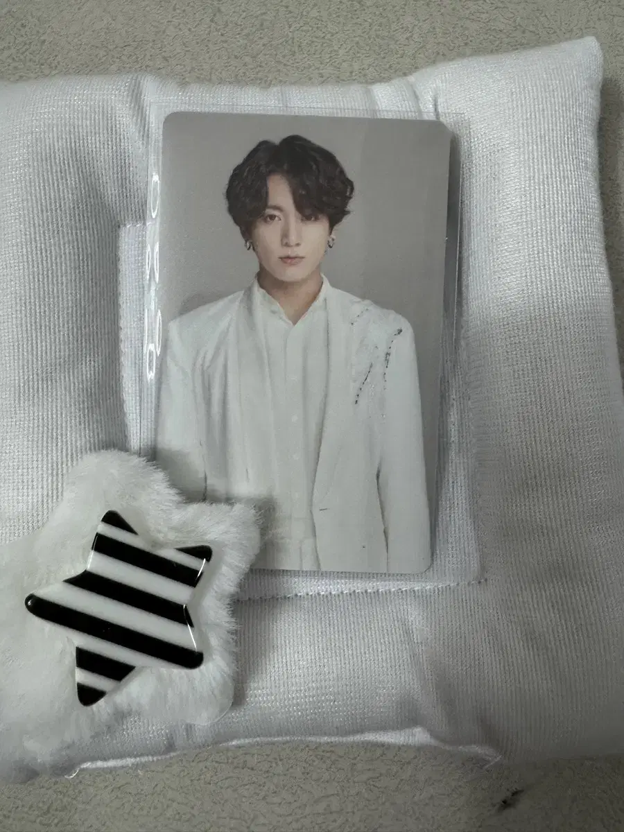 BTS 정국 포토카드 판매