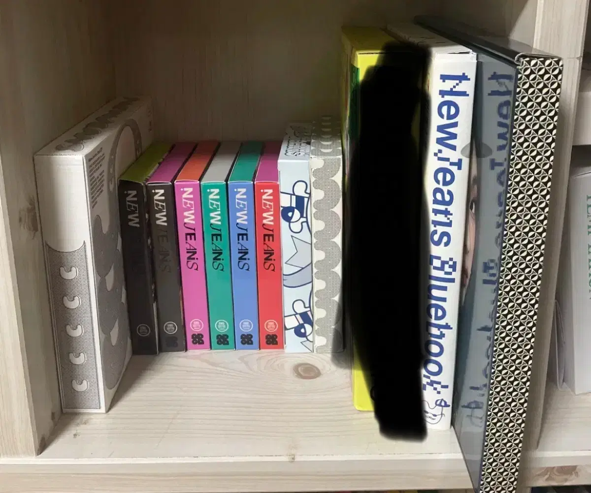 뉴진스 굿즈 일괄 판매