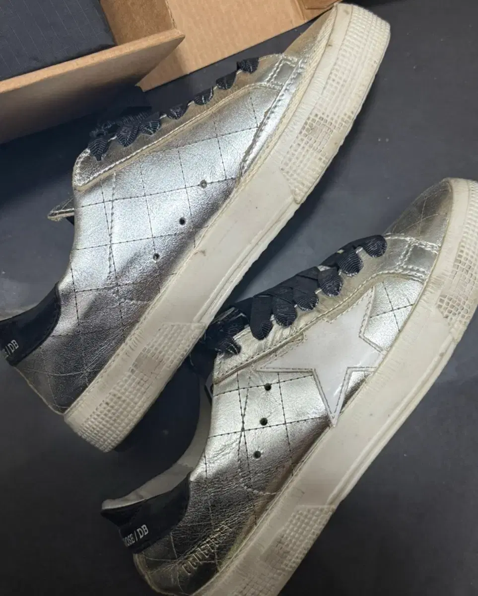 Golden Goose may 220-225 full pack
