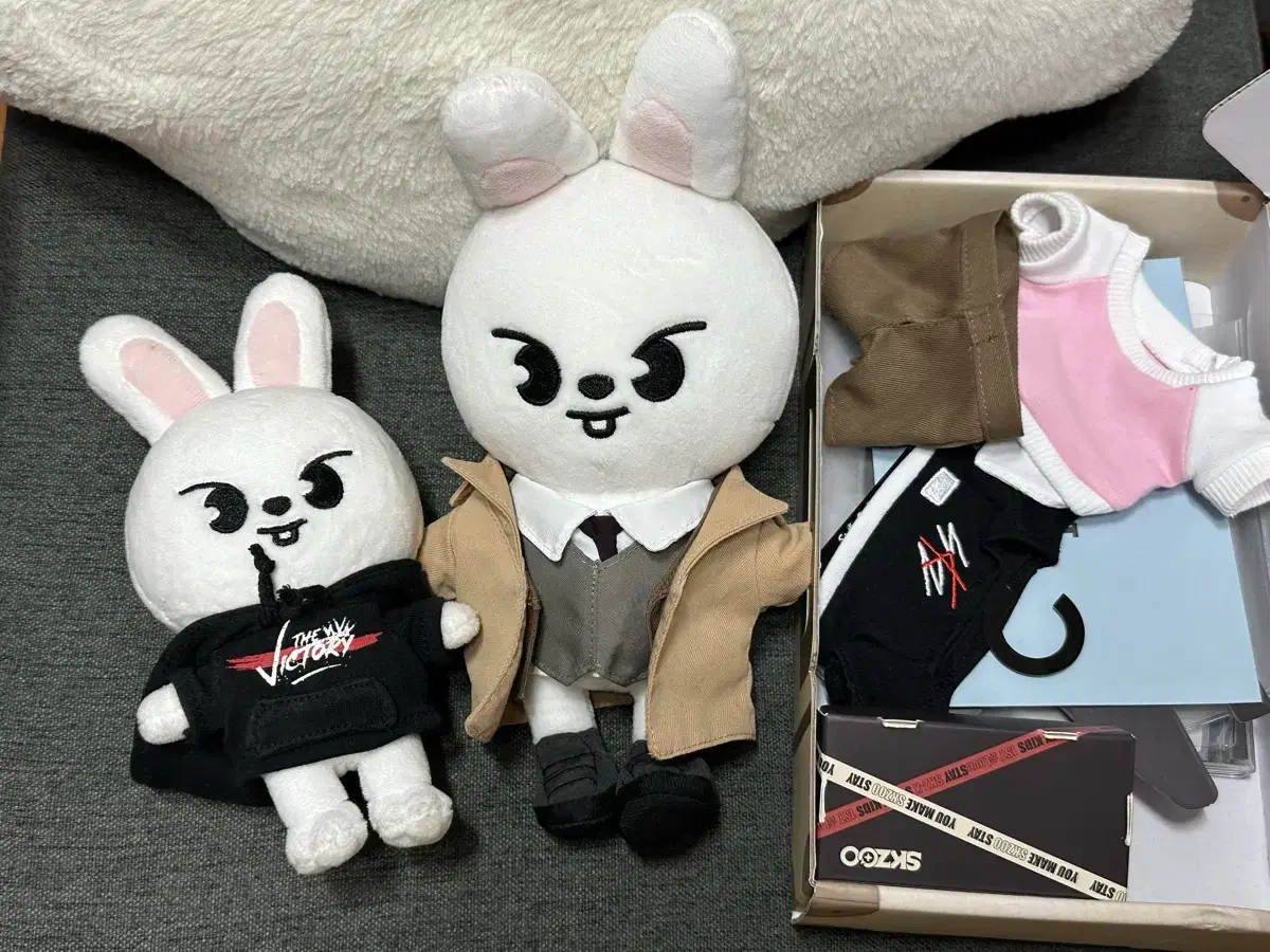 일괄) 스트레이키즈 리노 인형 리빗 미니 탐정 옷 후드 10cm 20cm