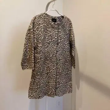 정가 39,600엔 새상품 Demi Luxe 빔즈 레오파드 코트