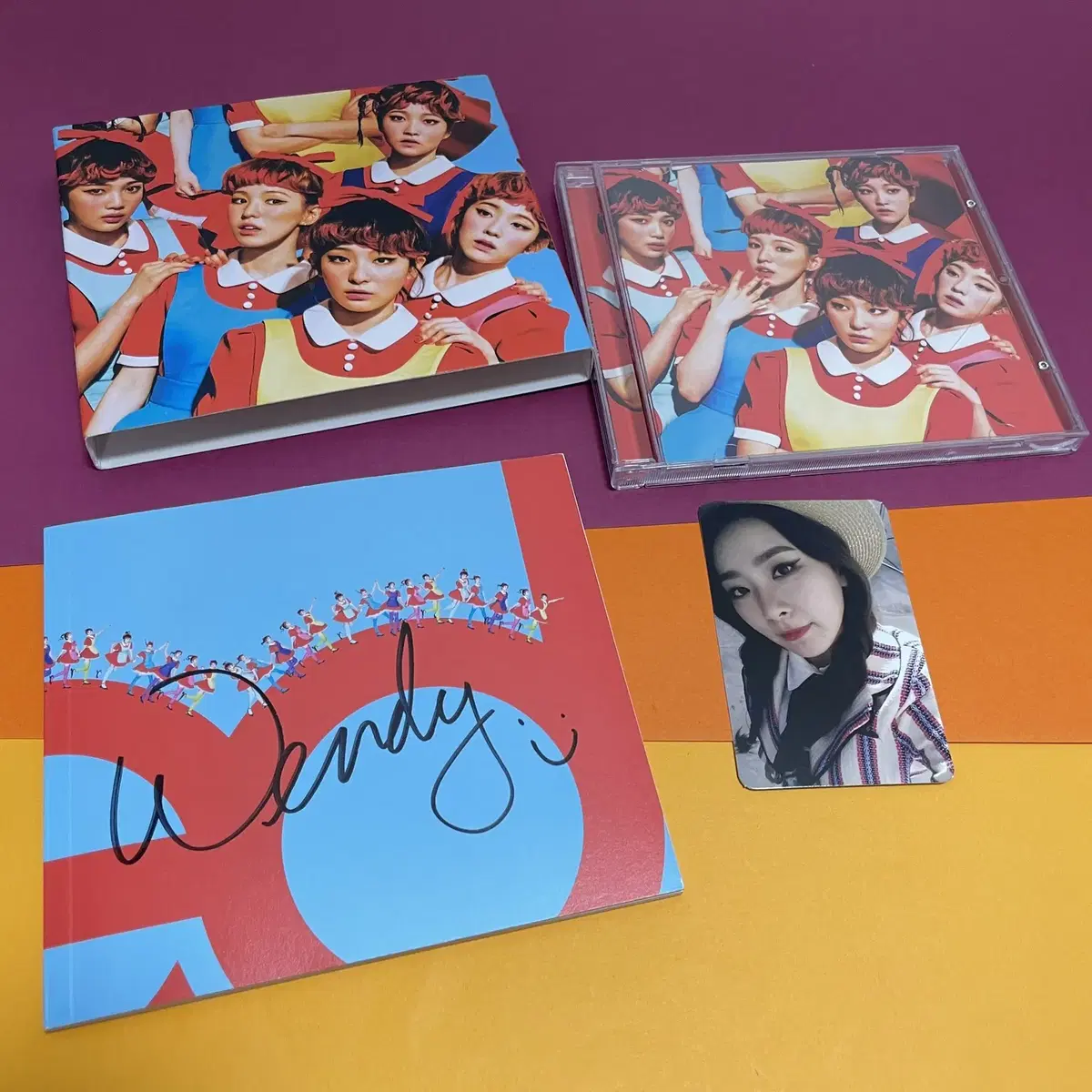 red velvet The Red (Wendy's autograph, Seulgi's sign, Poca)