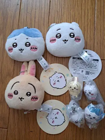 치이카와 (먼작귀) 마스코트 거울 집어 연결하고 있습니다 간이 침대
