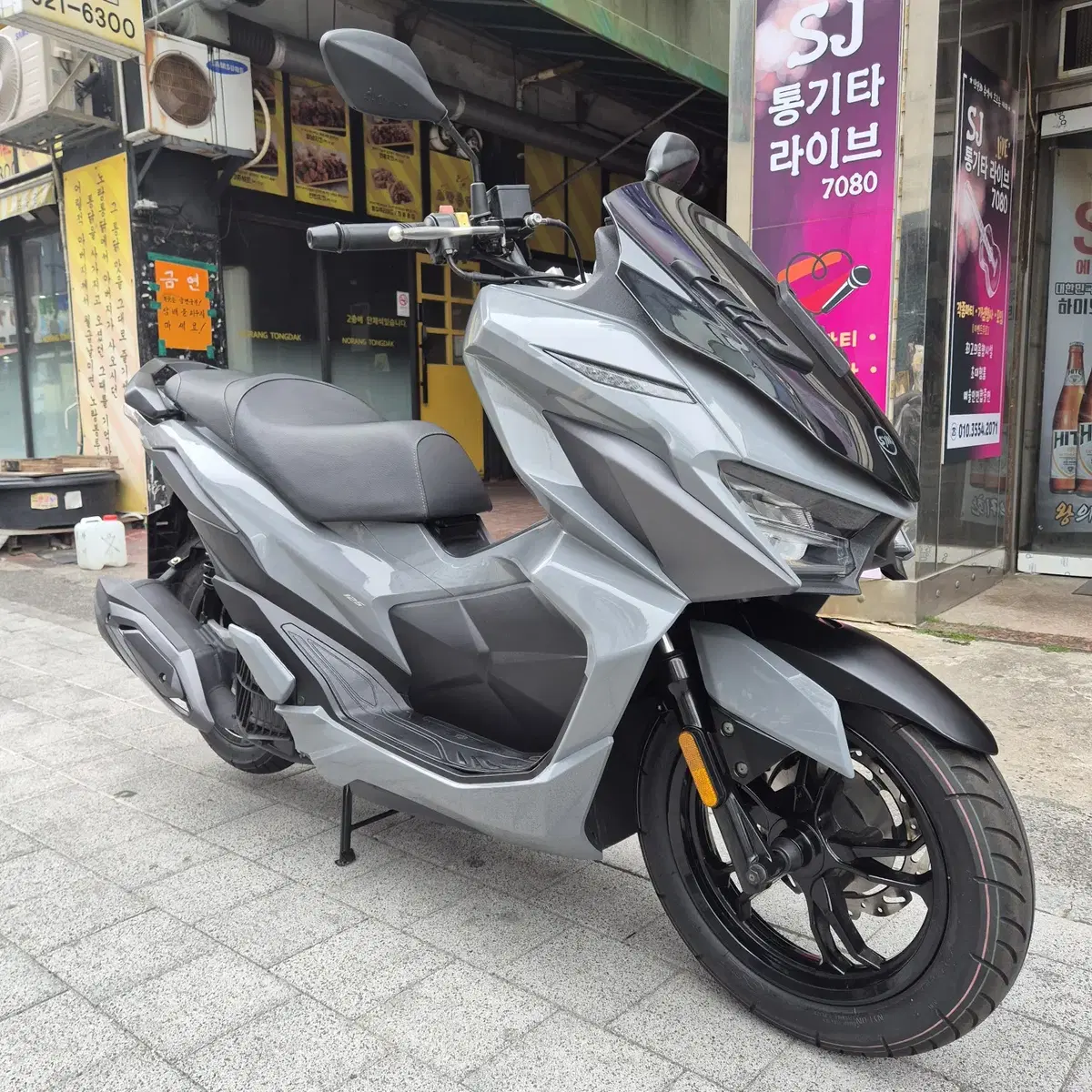 센터판 S급 SYM VSX125 판매합니다.