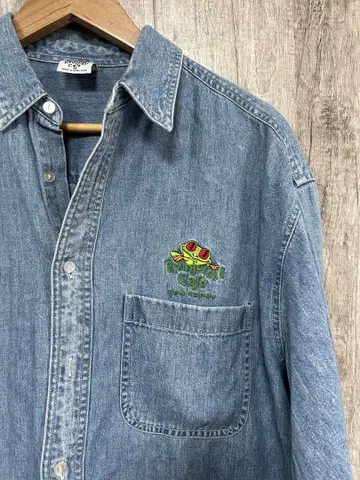 Rainforest Cafe 레인포레스트 카페 개구리 데님 셔츠