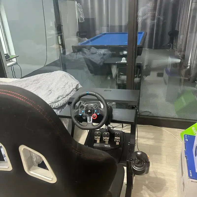 페인 버킷시트 + 거치대 , 로지텍 g29 휠,페달,기어 쉬프트