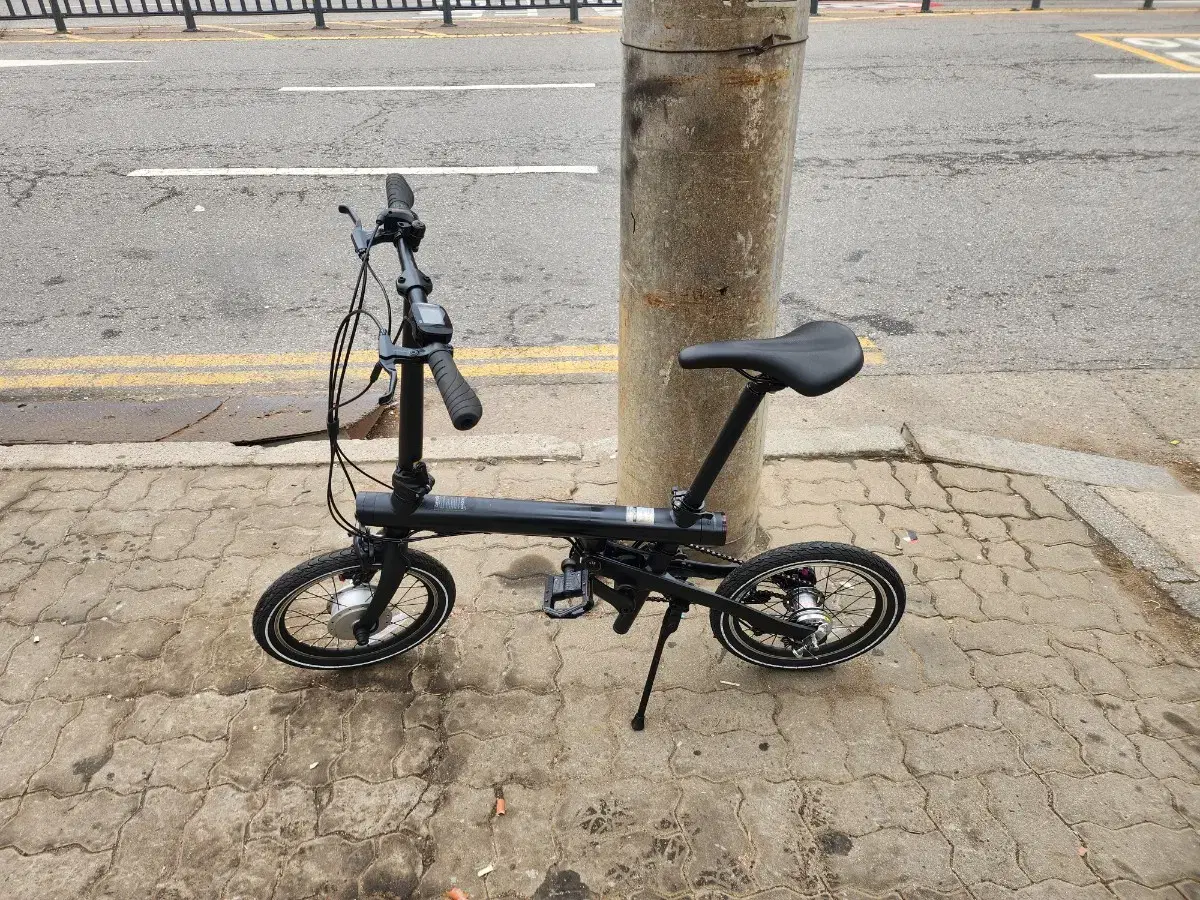치사이클 ef1 미니벨로 전기자전거