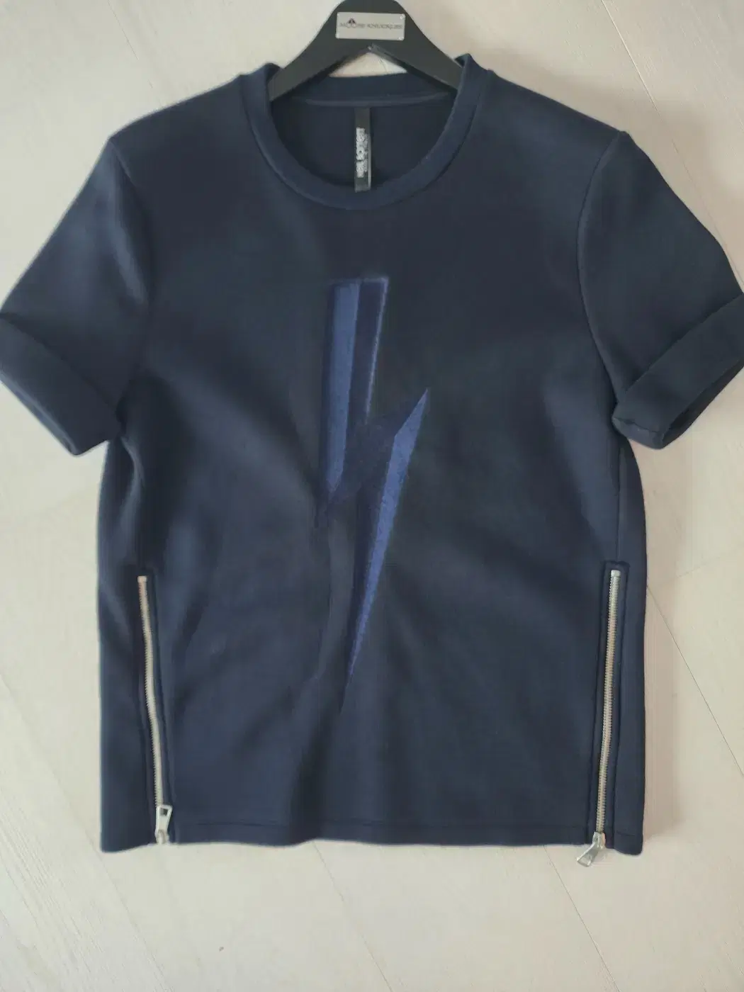 Neil Barrett Authentic Lightning Embroidered Neoprene Sweatshirt Short Sleeve Tee XS (95)