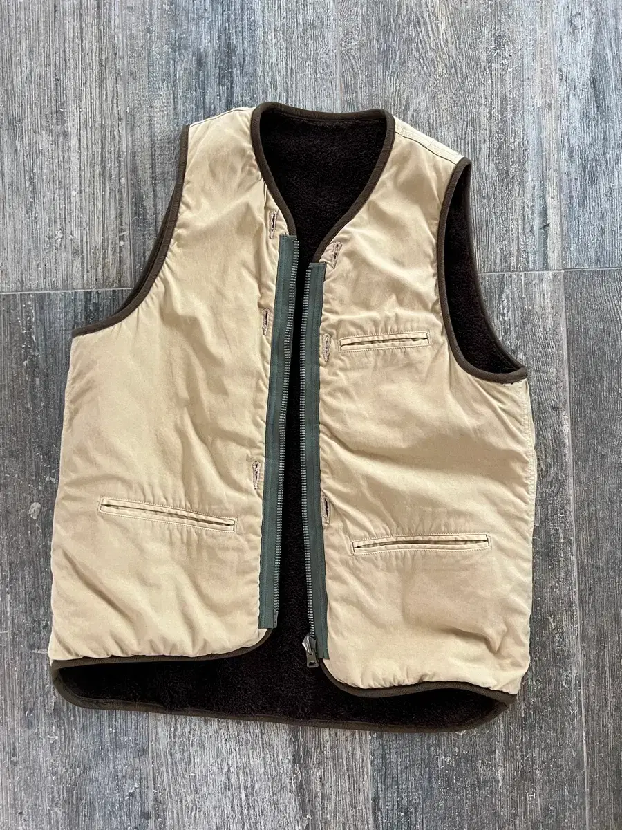 VISVIM _ 컨뎁 liner vest (khaki) 2 비즈빔 | 브랜드 중고거래 플랫폼 