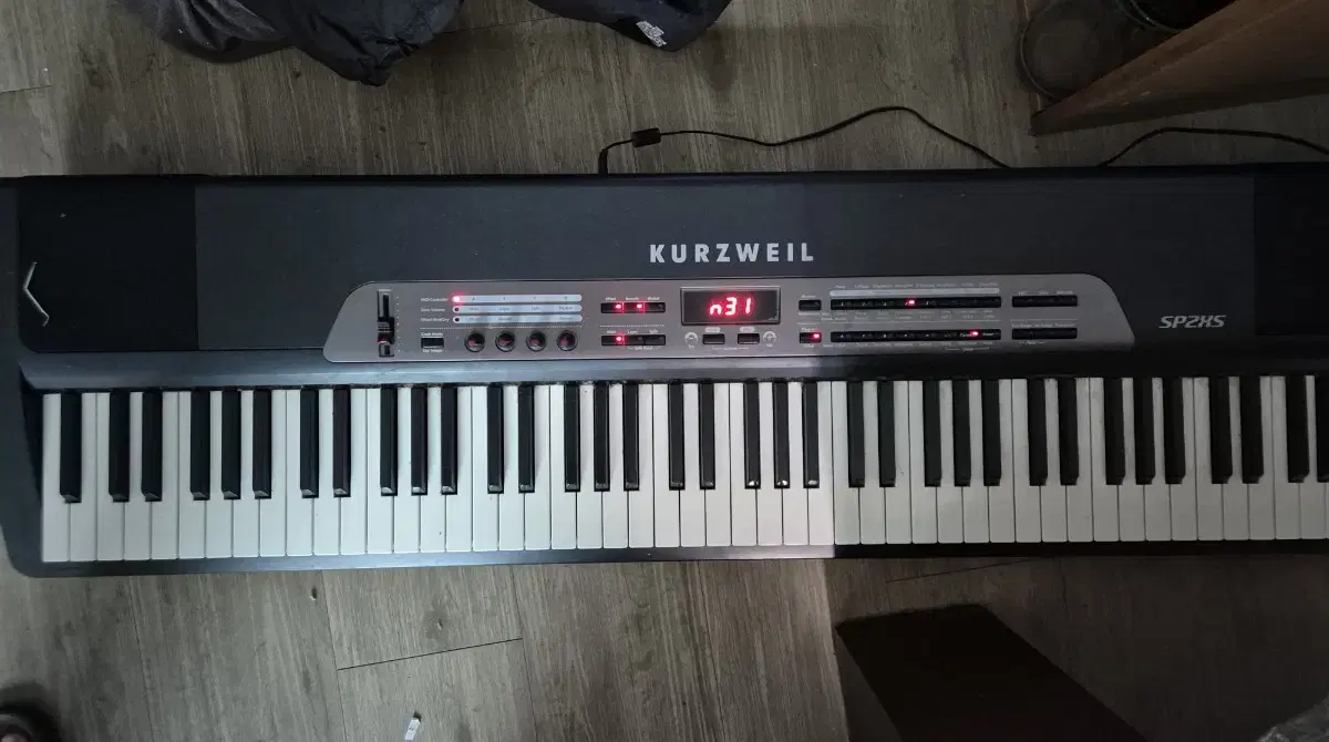 Kurzweil SP2XS 신디사이저 88건반+거미다리 스탠드 포함