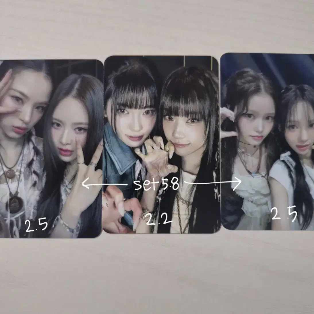 Izna izna sign sign 7th round broadcast Unit Poca photocard
