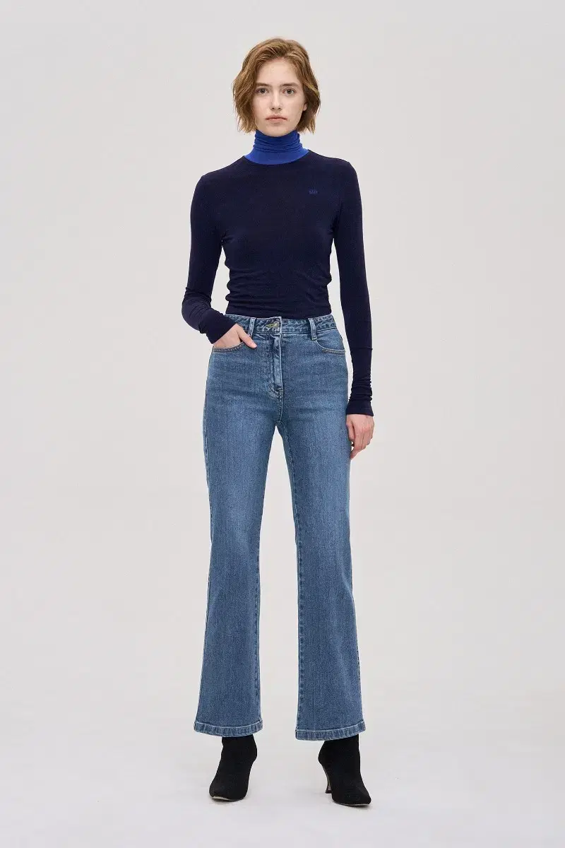 SJYP jeans