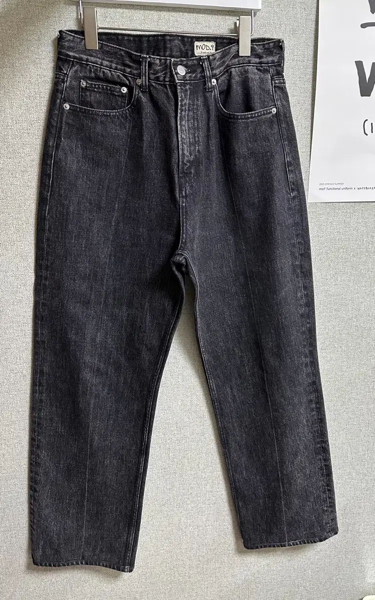 (30) Mode Nine Black Stardust - MOD1w