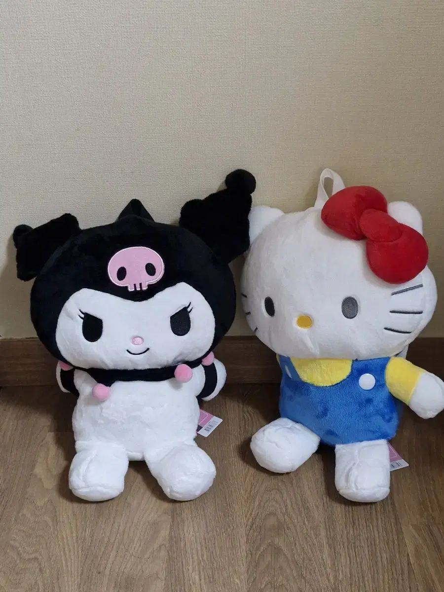 키티 인형 가방 키티 백팩  쿠로미 인형 가방 쿠로미 백팩 35cm